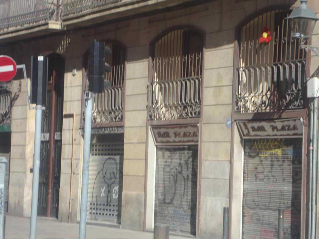 Hostel Turisol Barcelona Exterior foto