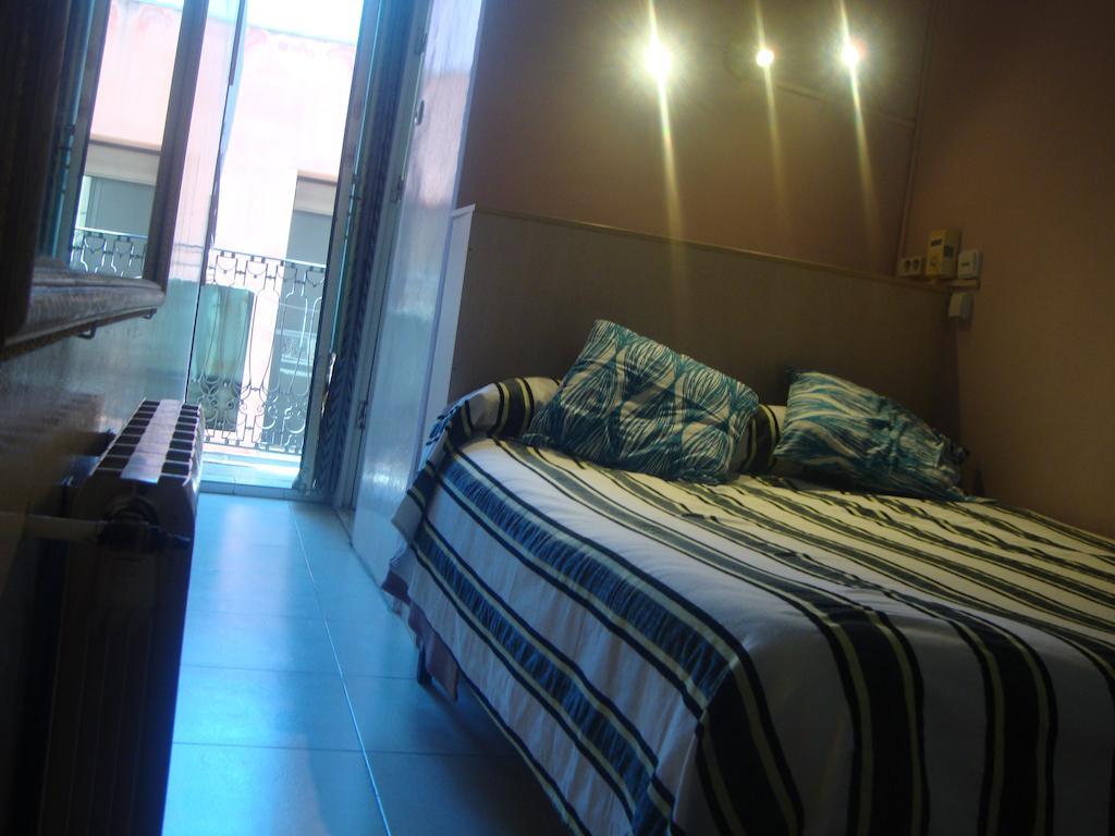 Hostel Turisol Barcelona Zimmer foto