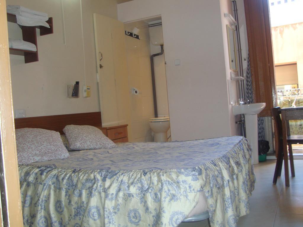 Hostel Turisol Barcelona Zimmer foto